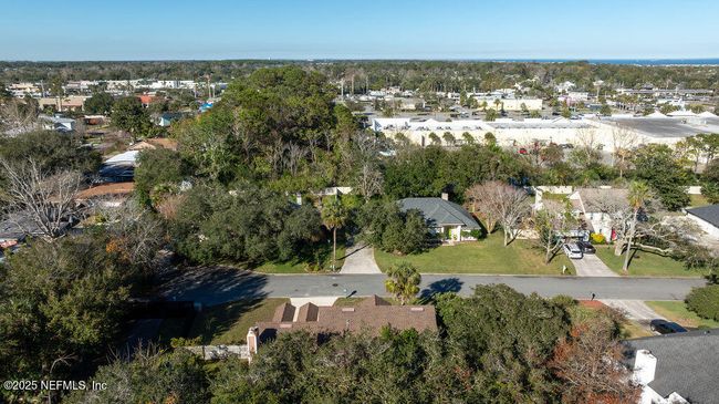 806 Cherry St, House other with 4 bedrooms, 3 bathrooms and null parking in Neptune Beach FL | Image 39