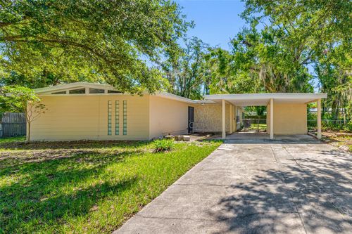 810 W River Dr, TEMPLE TERRACE, FL, 33617-7853 | Card Image