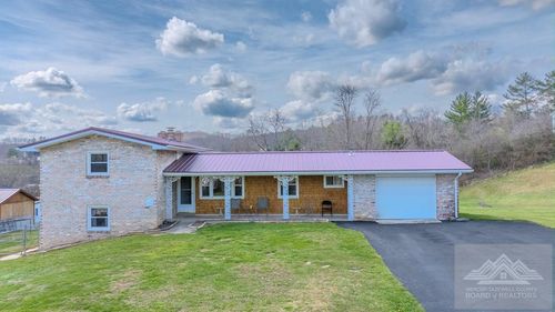 147 Windmere St, Princeton, WV, 24739-7929 | Card Image