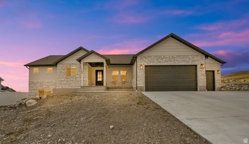 1145 N 3300 W, Tremonton, UT, 84337 | Card Image