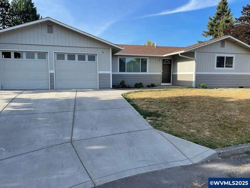 18 Maple Ct, Independence, OR, 97351-1624 | Card Image