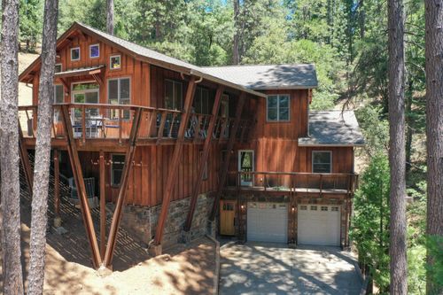 1685 Tamarack Dr, Arnold, CA, 95223-7237 | Card Image