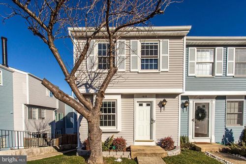 1619 10th St S, ARLINGTON, VA, 22204-4770 | Card Image