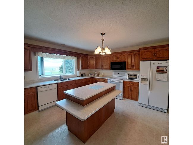 3160 Highway 622, House other with 2 bedrooms, 2 bathrooms and null parking in Warburg AB | Image 12