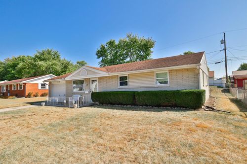 210 Zimmerman St, New Carlisle, OH, 45344-1513 | Card Image