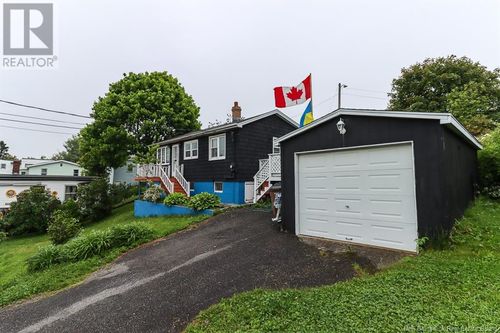2 Jardine St, Saint John, NB, E2J2J7 | Card Image