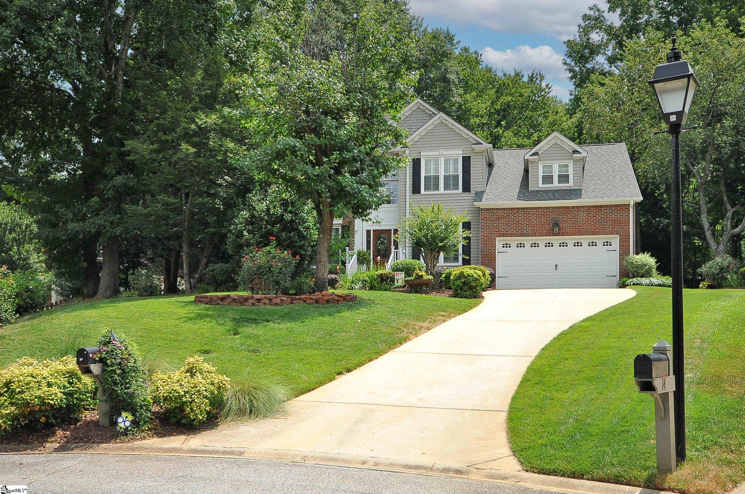 Featherwood Ct, Simpsonville, SC 29680
