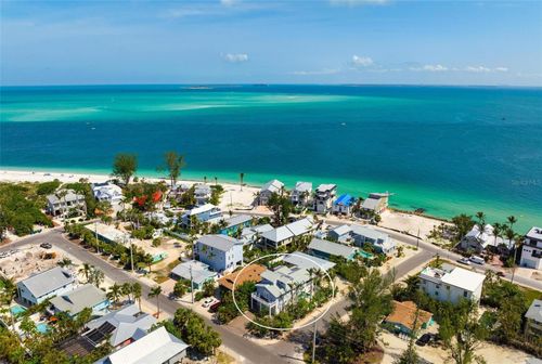 802 N Bay Blvd, ANNA MARIA, FL, 34216 | Card Image