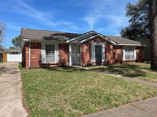 8830 Sharpcrest St, Houston, TX, 77036-6134 | Card Image