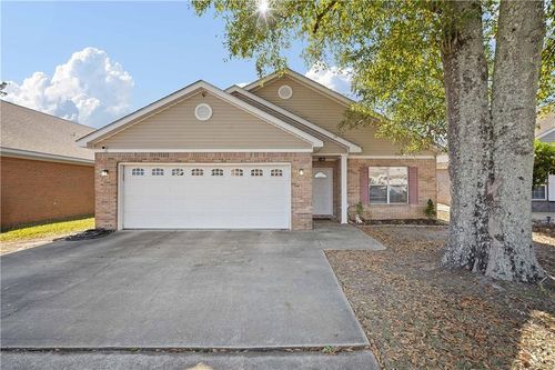 7887 Park Place Dr N, Mobile, AL, 36608-8309 | Card Image