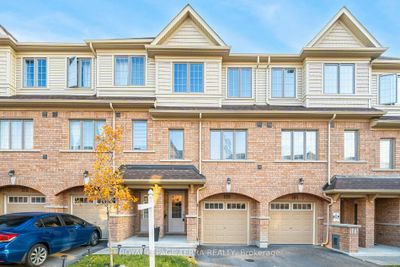 199 Royal Northern Path, Condo with 4 bedrooms, 3 bathrooms and 2 parking in Oshawa ON | Image 1