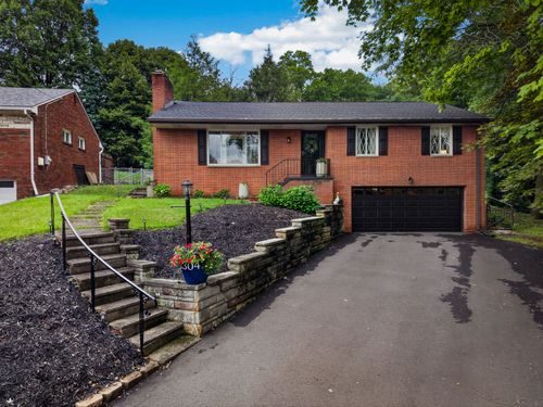 1304 Cochran Rd, Pittsburgh, PA, 15243-1142 | Card Image