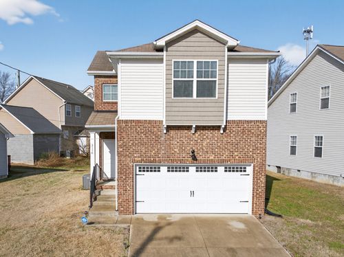 3116 Shady Tree Ln, Antioch, TN, 37013-2482 | Card Image