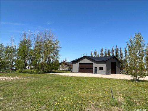 39 Pape Dr, Humboldt, SK, S0K2A0 | Card Image