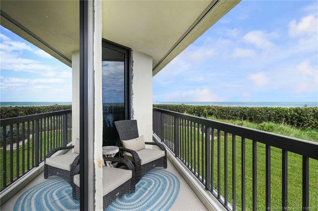APT-206 - 9550 Ocean Dr, Condo with 3 bedrooms, 2 bathrooms and null parking in Jensen Beach FL | Image 30