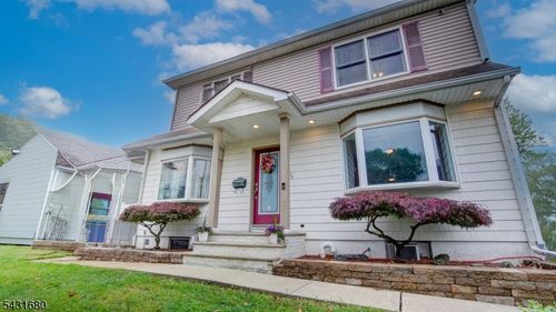39 Joyce Pl, Parlin, NJ, 08859-1917 | Card Image