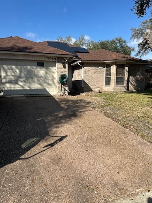 7029 Smokewood Dr, Corpus Christi, TX, 78413-4662 | Card Image