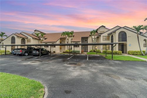 unit-3-8715 Charter Club Cir, FORT MYERS, FL, 33919-6846 | Card Image