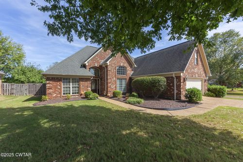 14 King David Dr, Jackson, TN, 38305-7381 | Card Image