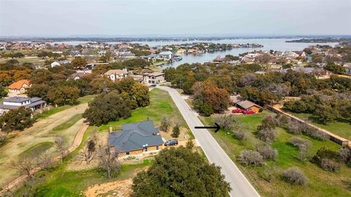 825 Sun Ray, Horseshoe Bay, TX, 78657 | Card Image