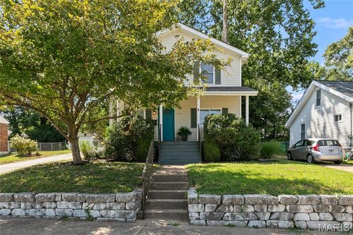 703 Holland Ave, Webster Groves, MO, 63119-1727 | Card Image