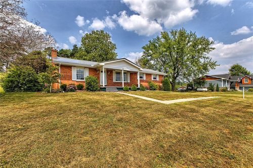 963 Stonebraker Rd, Indiana, PA, 15701-9277 | Card Image