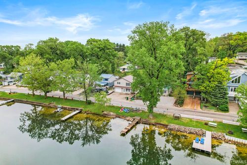 7205 N 1150 W, Shipshewana, IN, 46565-9527 | Card Image