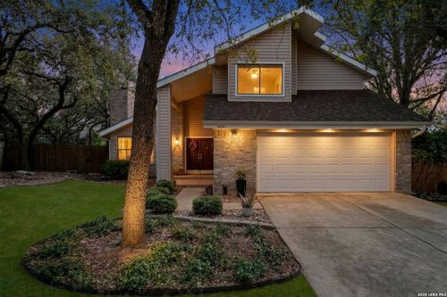9318 Jorwoods Dr, San Antonio, TX, 78250-5269 | Card Image