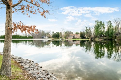 1927 E Derby Ct, Martinsville, IN, 46151-5938 | Card Image