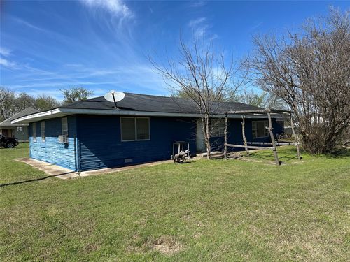 5273 Fm 73 W, Prairie Hill, TX, 76678-1241 | Card Image
