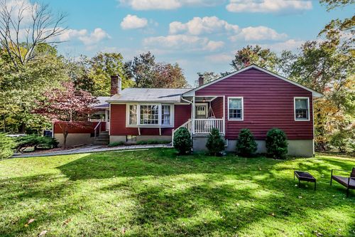 46 White Birch Rd, Ridgefield, CT, 06877-5605 | Card Image