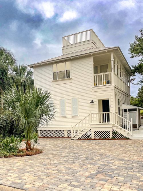 94 Pointe Cir, Santa Rosa Beach, FL, 32459-4316 | Card Image