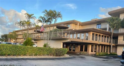apt-123-9300 Sw 8th St, Boca Raton, FL, 33428-6887 | Card Image