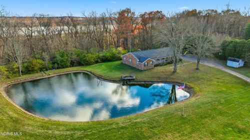 10855 S River Rd, Grand Rapids, OH, 43522-9215 | Card Image