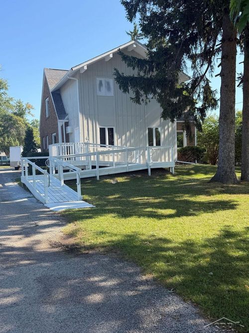 4058 State Street, Saginaw Charter Township, MI, 48603 | Card Image