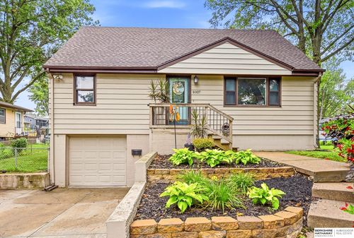 8907 Westridge Dr, Omaha, NE, 68124-3036 | Card Image