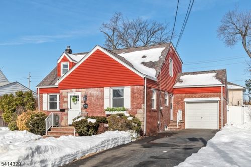 10 Charles St, Fair Lawn, NJ, 07410 | Card Image