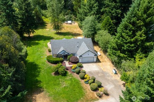 12425 Zeller Road Se, Yelm, WA, 98597 | Card Image