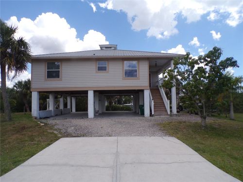 24279 Yacht Club Blvd, PUNTA GORDA, FL, 33955-1733 | Card Image