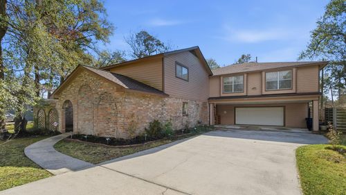 211 Shenandoah Dr, Shenandoah, TX, 77381-1119 | Card Image