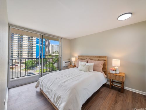 503-1911 Kalakaua Ave, Honolulu, HI, 96815-1809 | Card Image