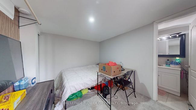 6294 Ash St, House other with 5 bedrooms, 4 bathrooms and 3 parking in Niagara Falls ON | Image 13