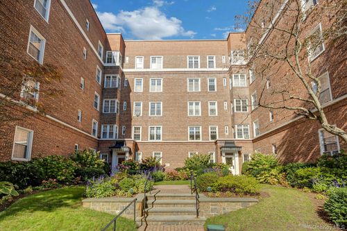 apt-3h-3 Midland Gdns, Bronxville, NY, 10708-4725 | Card Image