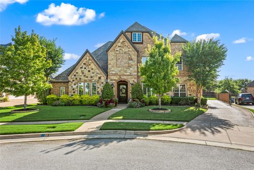 2116 Camden Cir, Southlake, TX, 76092-8496 | Card Image