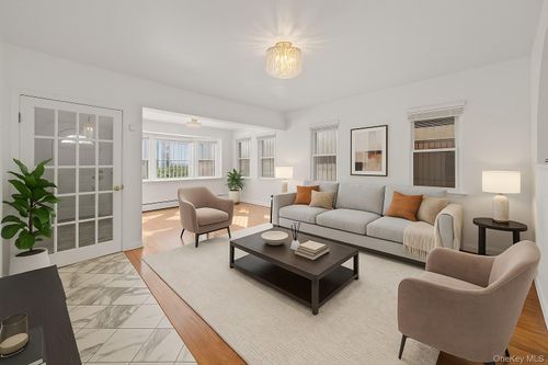 266 E 37th St, New York, NY, 10016-3102 | Card Image