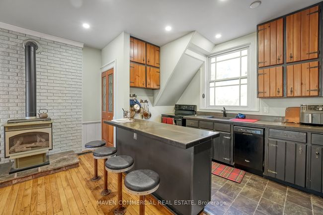 7369 5 Th Sideroad, Home with 5 bedrooms, 3 bathrooms and null parking in Adjala-Tosorontio ON | Image 11