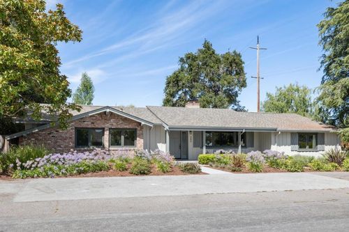390 Cherry Ave, Los Altos, CA, 94022 | Card Image