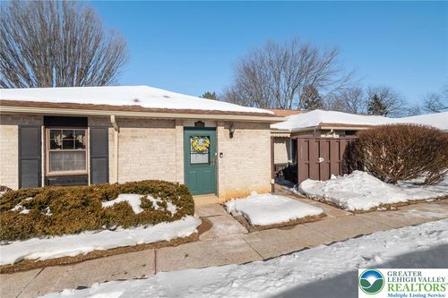 2811 Springhaven Pl, Macungie, PA, 18062-1410 | Card Image