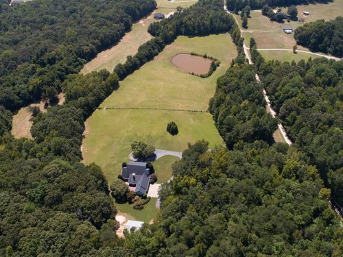 320 Richwood Down Dr, Laurens, SC, 29360-4711 | Card Image