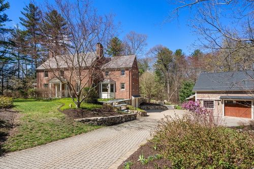 123 Lincoln Rd, Lincoln, MA, 01773-3812 | Card Image